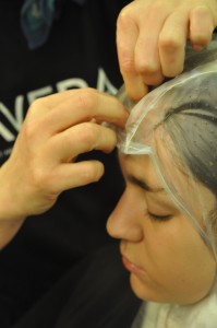 mechas californianas con gorro